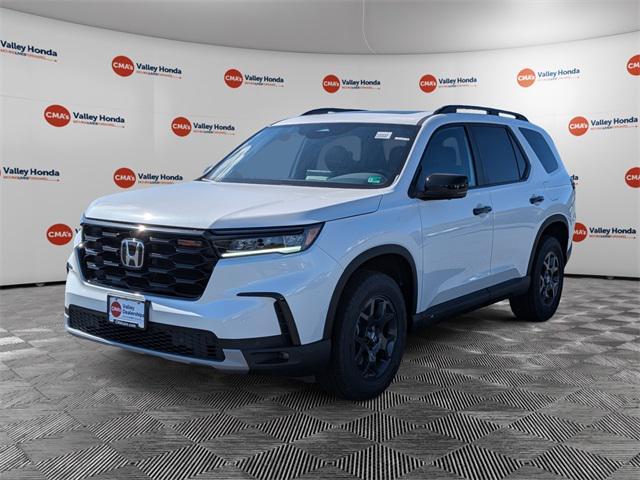 new 2025 Honda Pilot car, priced at $51,830