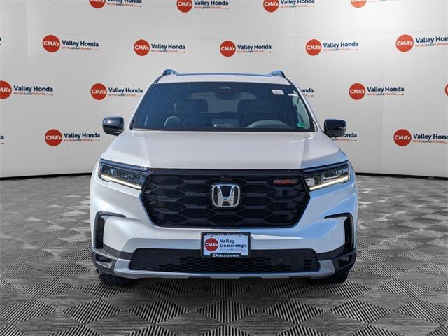 new 2025 Honda Pilot car, priced at $51,830