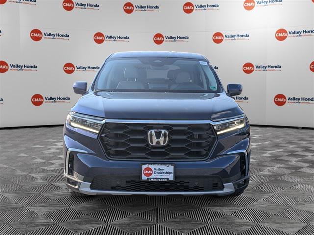 new 2025 Honda Pilot car, priced at $47,095