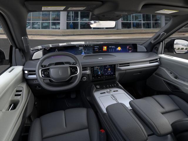 new 2025 Lincoln Navigator car, priced at $98,551
