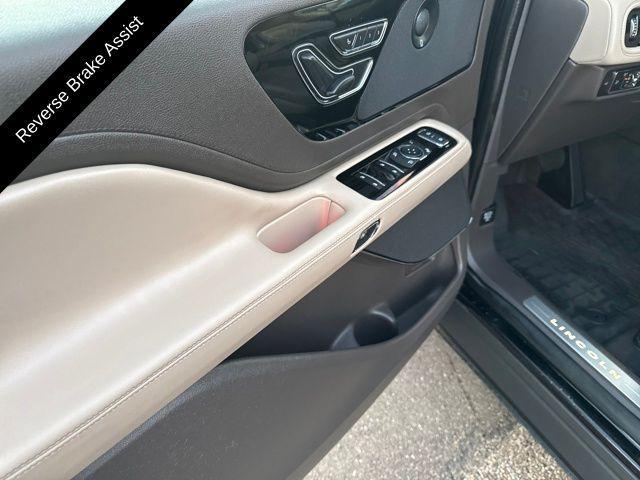 used 2023 Lincoln Aviator car, priced at $47,060