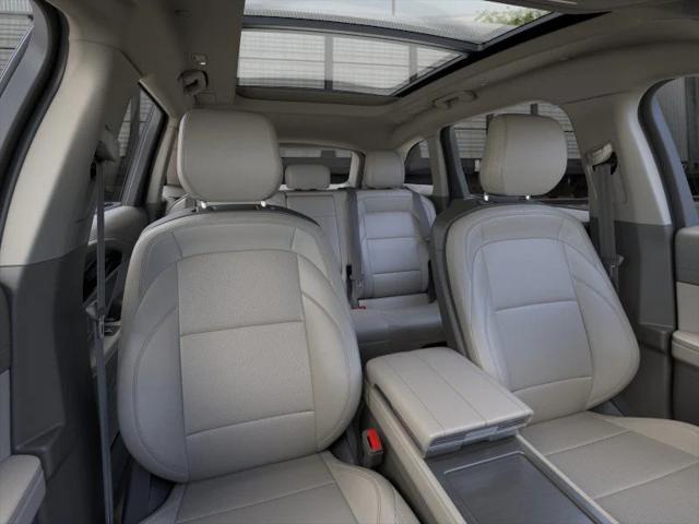 new 2025 Lincoln Nautilus car, priced at $55,545