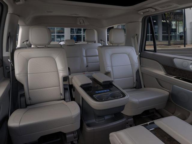 new 2024 Lincoln Navigator car, priced at $92,590