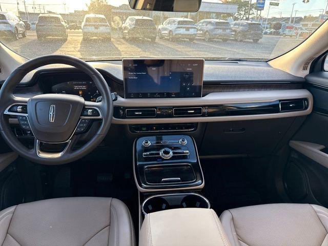 used 2023 Lincoln Nautilus car, priced at $37,189