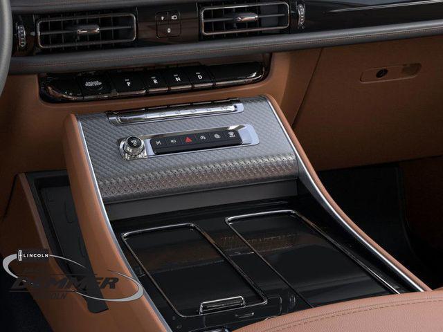 used 2025 Lincoln Aviator car, priced at $81,578