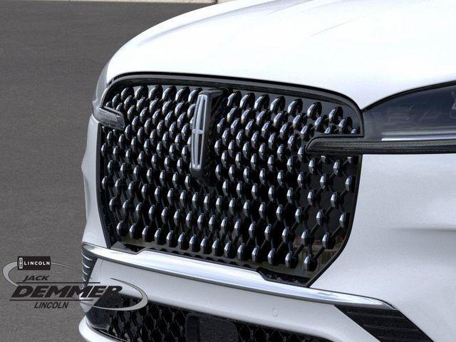 used 2025 Lincoln Aviator car, priced at $81,578
