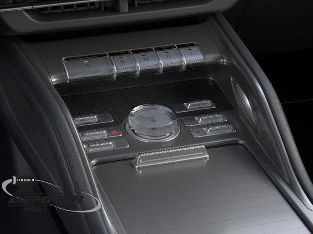 used 2025 Lincoln Nautilus car, priced at $58,178