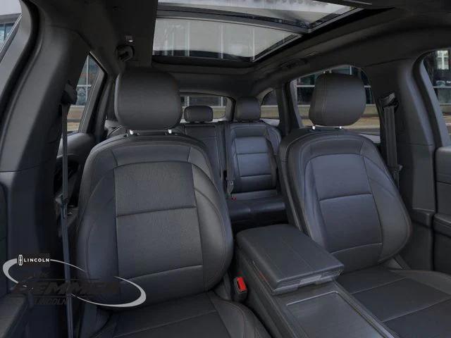 used 2025 Lincoln Nautilus car, priced at $58,178