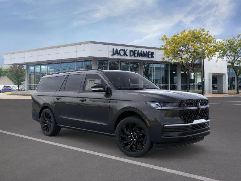 new 2025 Lincoln Navigator car, priced at $99,425