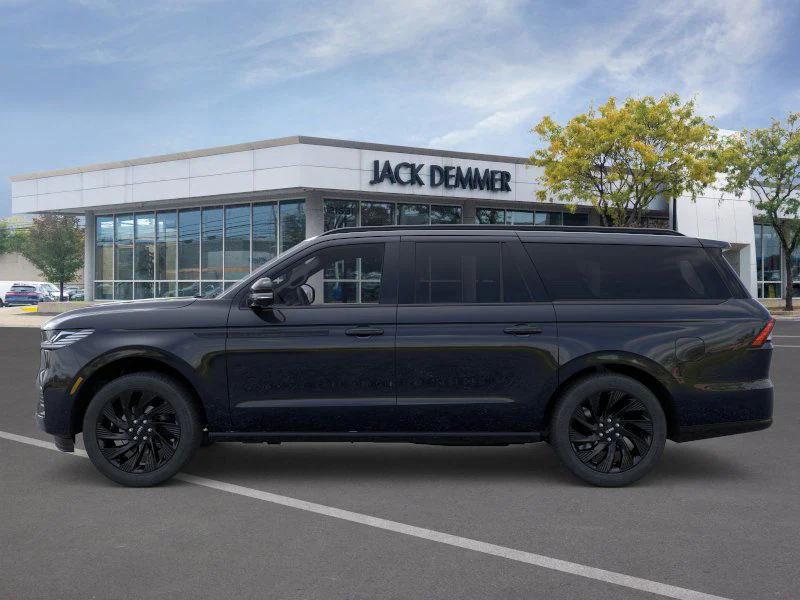new 2025 Lincoln Navigator car, priced at $99,425
