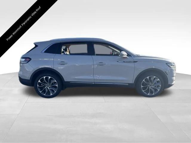 used 2022 Lincoln Nautilus car, priced at $34,327