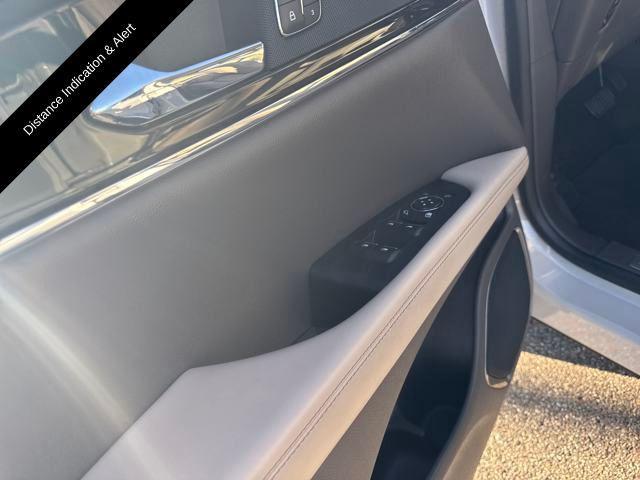 used 2022 Lincoln Nautilus car, priced at $34,327