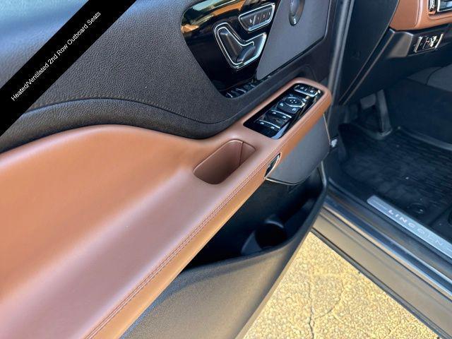 used 2023 Lincoln Aviator car, priced at $49,818