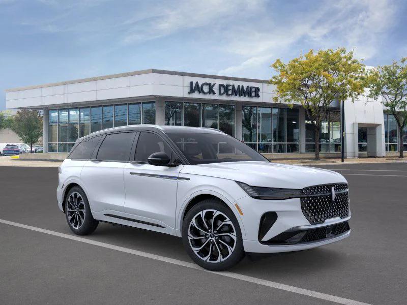 new 2026 Lincoln Nautilus car, priced at $63,577