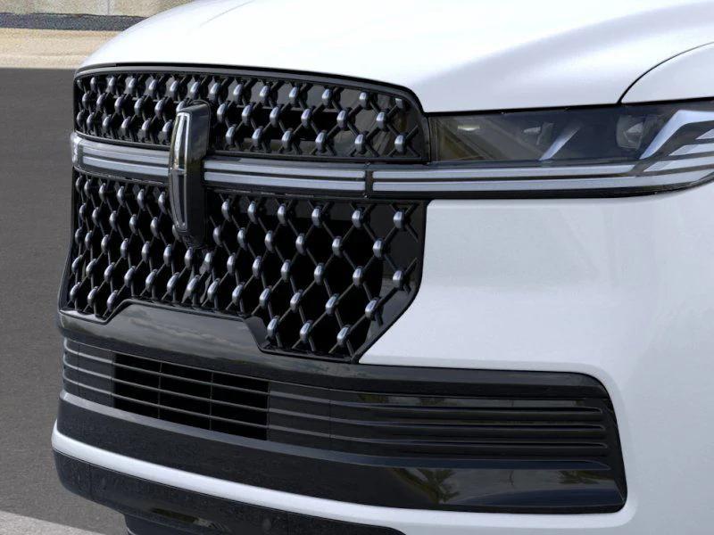 new 2025 Lincoln Navigator car, priced at $111,809