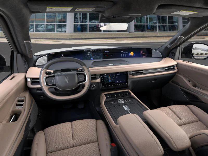 new 2025 Lincoln Navigator car, priced at $111,809