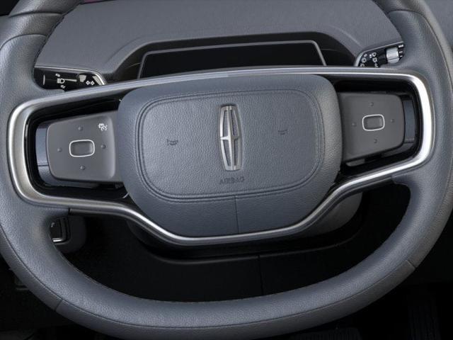 new 2025 Lincoln Nautilus car, priced at $58,204