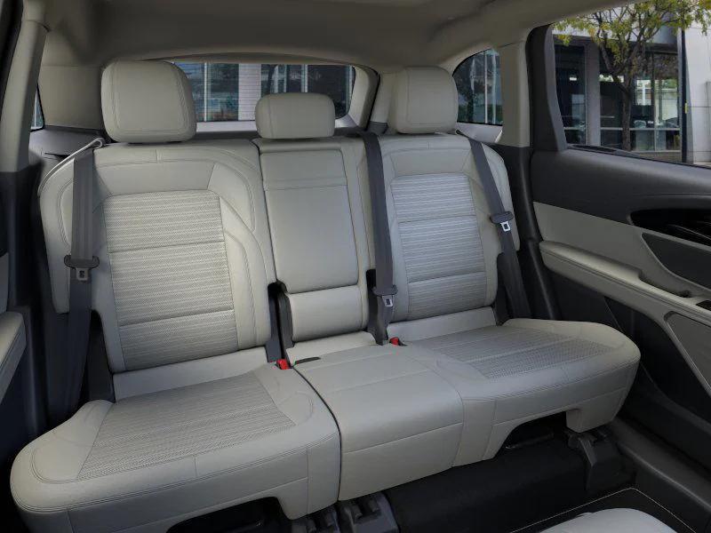 new 2026 Lincoln Nautilus car, priced at $63,577