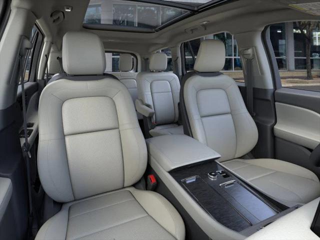 new 2025 Lincoln Aviator car, priced at $64,275