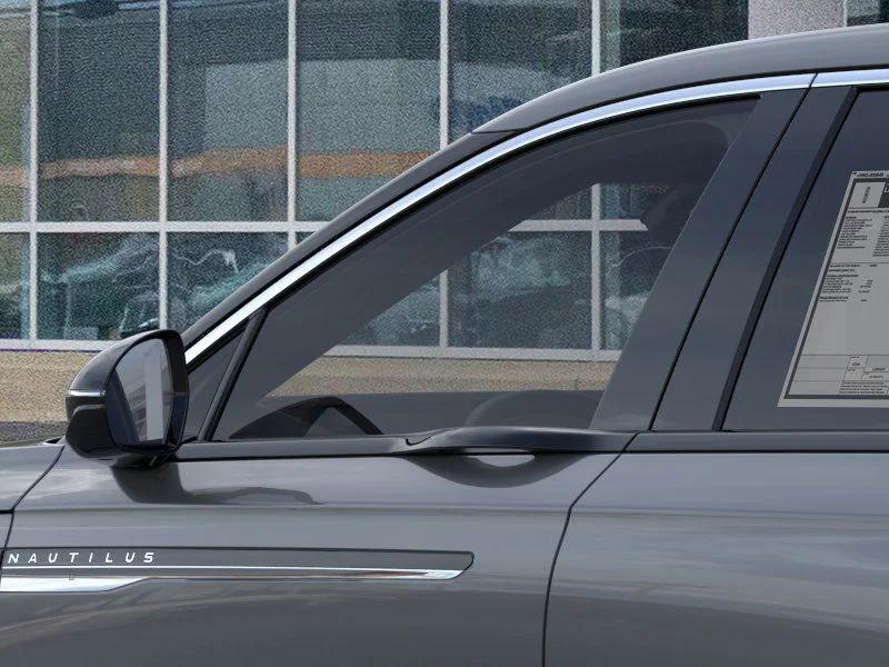 new 2025 Lincoln Nautilus car, priced at $52,569