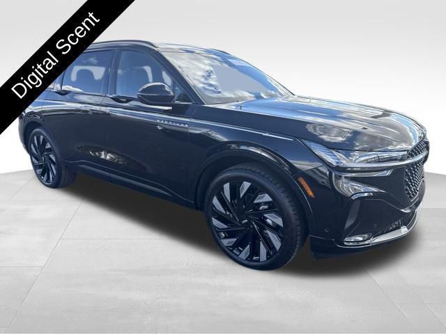 used 2024 Lincoln Nautilus car, priced at $52,786