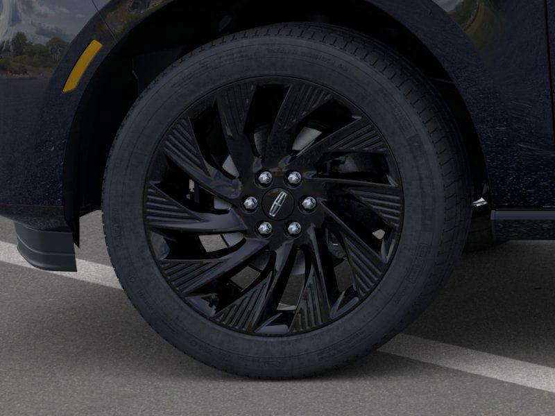 new 2025 Lincoln Navigator car, priced at $95,303