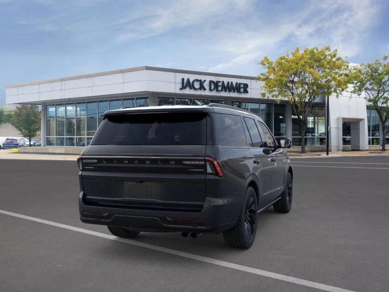 new 2025 Lincoln Navigator car, priced at $95,303