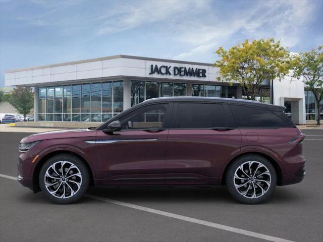 used 2025 Lincoln Nautilus car, priced at $59,884