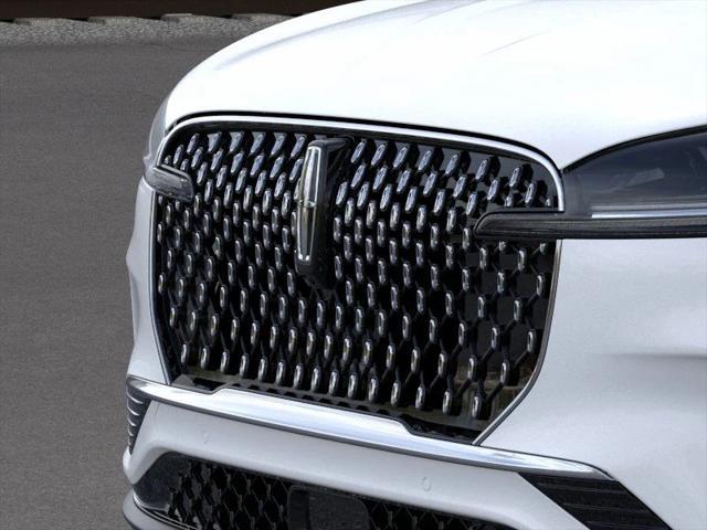 new 2025 Lincoln Aviator car, priced at $57,114