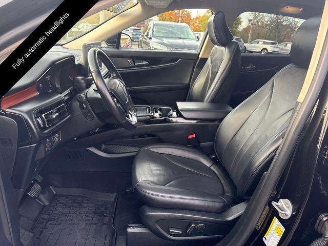 used 2022 Lincoln Nautilus car, priced at $32,999