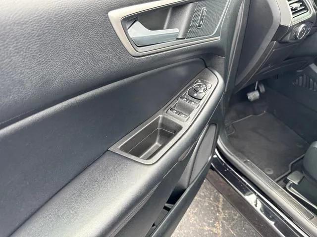 used 2022 Ford Edge car, priced at $24,999