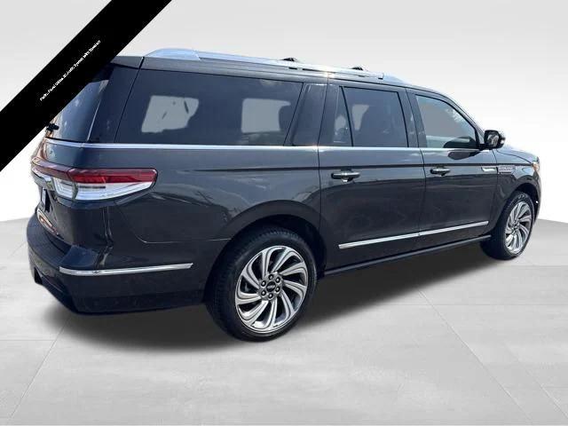 used 2023 Lincoln Navigator car, priced at $62,449