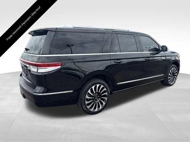 used 2022 Lincoln Navigator car, priced at $67,161