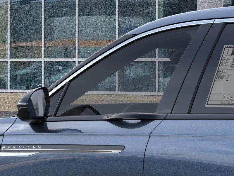 new 2025 Lincoln Nautilus car, priced at $51,429