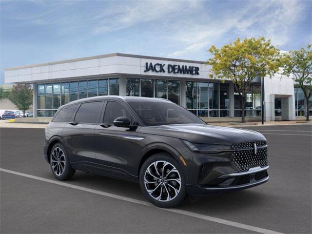 new 2025 Lincoln Nautilus car, priced at $59,254