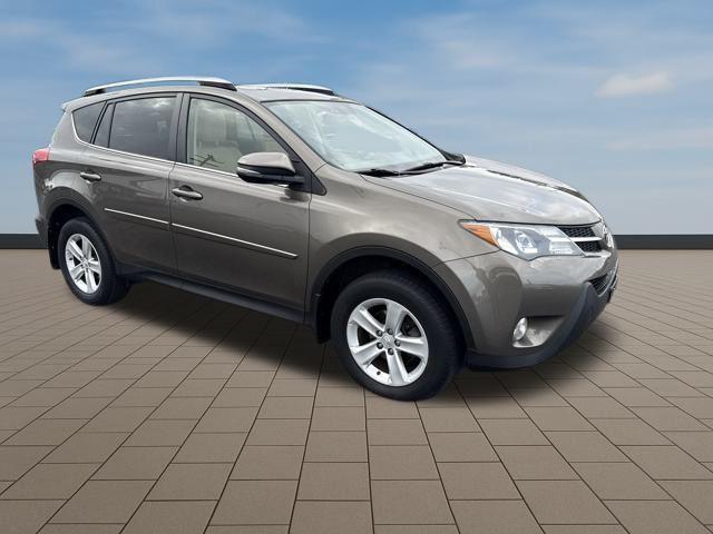used 2014 Toyota RAV4 car, priced at $11,489
