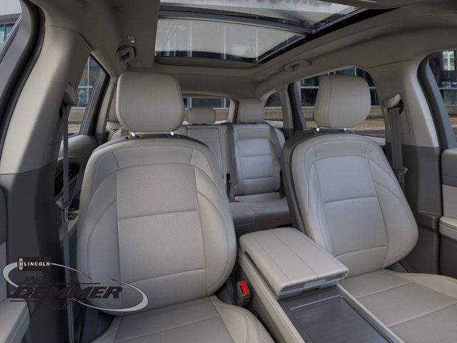 used 2025 Lincoln Nautilus car, priced at $56,498