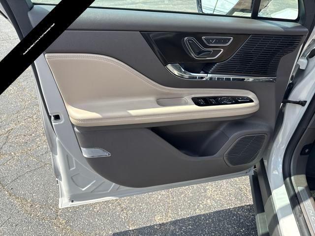 used 2022 Lincoln Corsair car, priced at $32,800