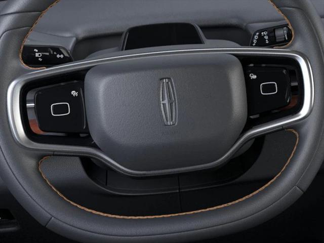 new 2025 Lincoln Navigator car, priced at $108,150