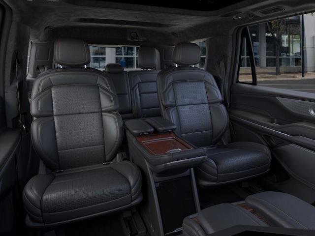 new 2025 Lincoln Navigator car, priced at $108,150