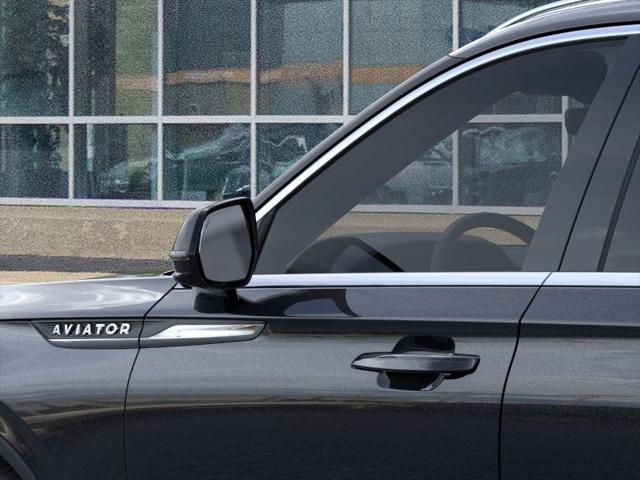 new 2025 Lincoln Aviator car, priced at $63,611