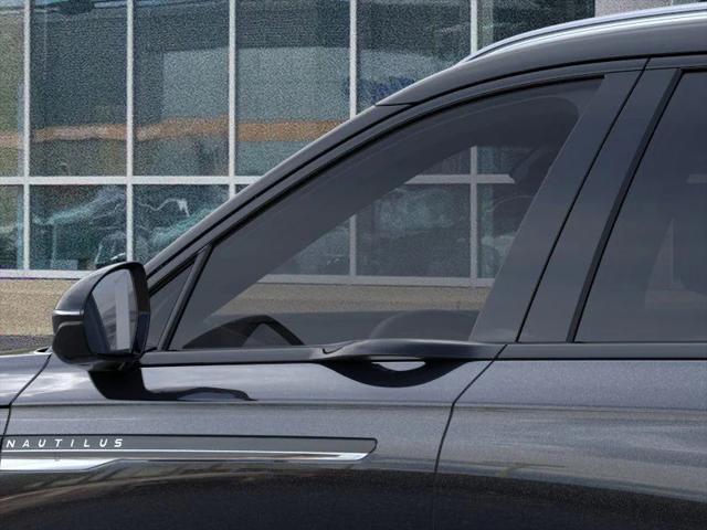 used 2025 Lincoln Nautilus car, priced at $57,574