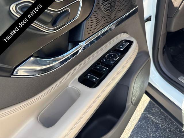 used 2023 Lincoln Corsair car, priced at $32,889