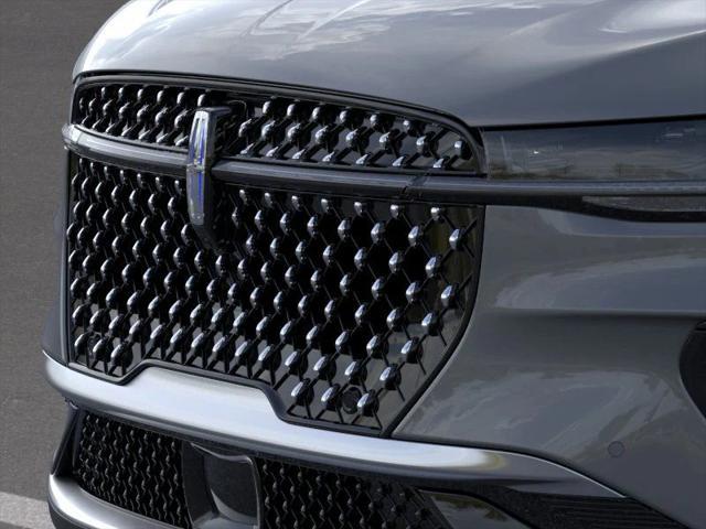 new 2025 Lincoln Nautilus car, priced at $57,128