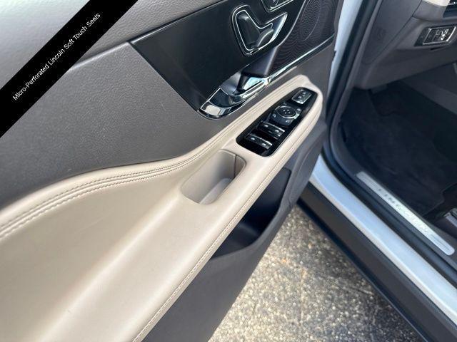 used 2023 Lincoln Corsair car, priced at $32,649