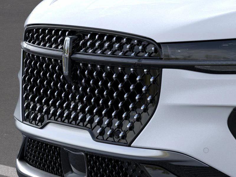 new 2025 Lincoln Nautilus car, priced at $47,409