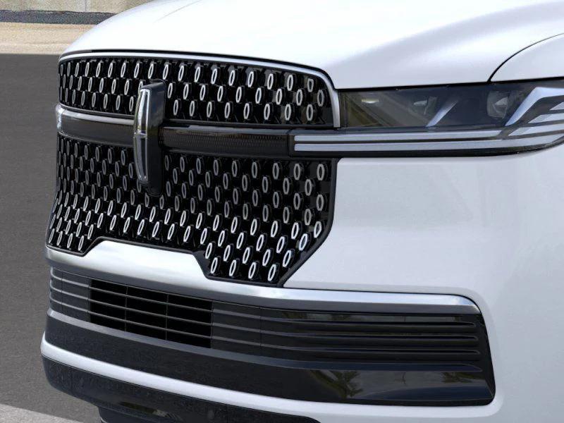new 2025 Lincoln Navigator car, priced at $93,393