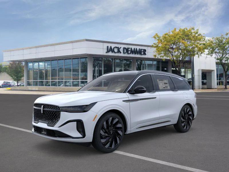 new 2025 Lincoln Nautilus car, priced at $75,028