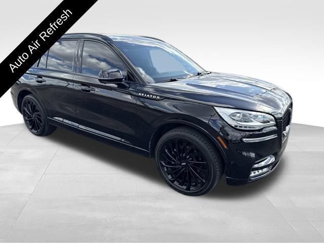 used 2023 Lincoln Aviator car, priced at $52,068
