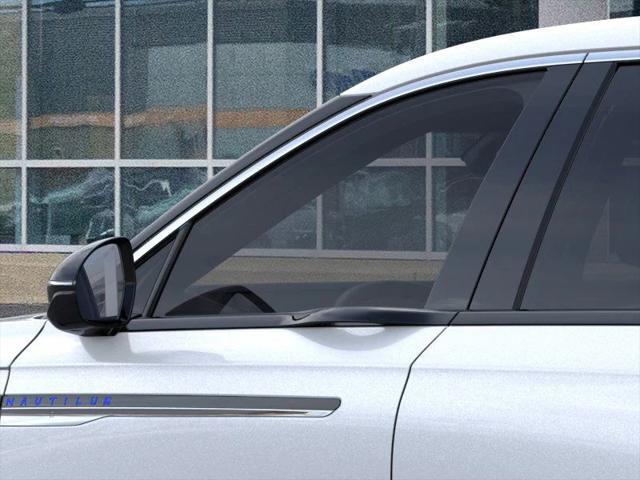 new 2025 Lincoln Nautilus car, priced at $56,836